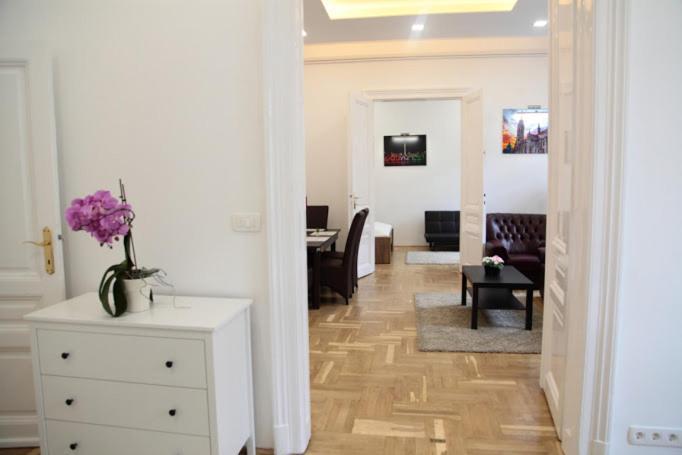 Brand New Apartment บูดาเปสต์ ภายนอก รูปภาพ